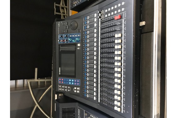 YAMAHA - Table de mixage numérique LS9-16 (Occasion) YAMAHA - Table de mixage numérique LS9-16 (Occasion)