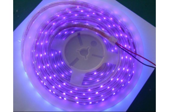 Flexible / Strip &agrave; led - 60 leds au m&egrave;tre -  RGB + UV - 24V IP67 - PCB Blanc - 5m (Neuf)