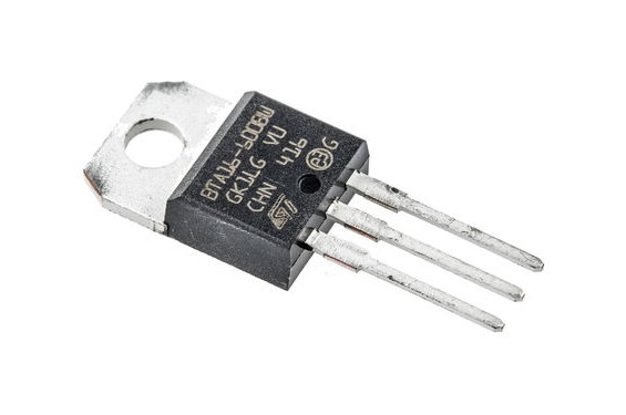 TRIAC 600V - 16A - Tension de d&eacute;clenchement 1.3V 50mA - TO-220AB isol&eacute; - 3 broches (Neuf)