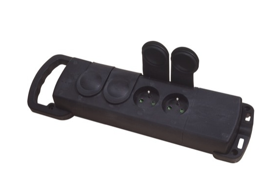 LEGRAND - Bloc de 4 Prises caoutchouc 2P+T 10/16A (Neuf)